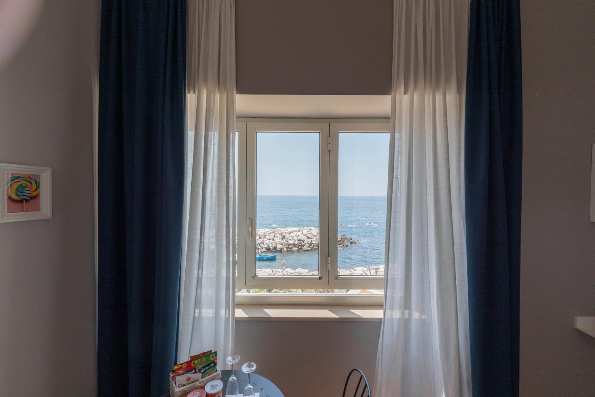 Artis Mare Bed & Breakfast Pozzuoli Exterior photo